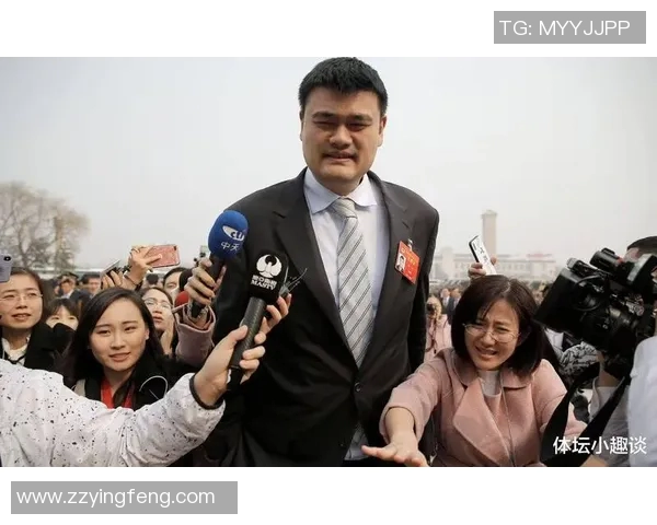 姚明在篮球界的角色与影响力分析：他真的是傀儡吗